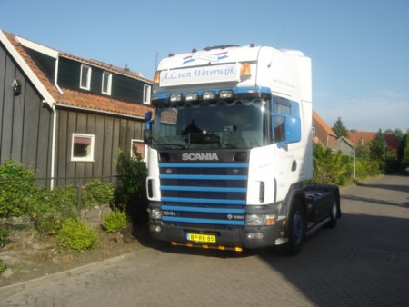 2006, overgang van MVW transport naar A.L. van Weverwijk Transport & Logistics